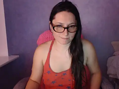 LuckyLisa23 online show from 16, 7, 2026