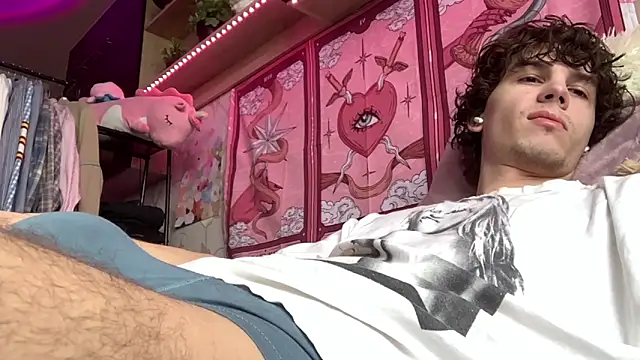 Jeremy1Scott online show from 29, 4, 2026