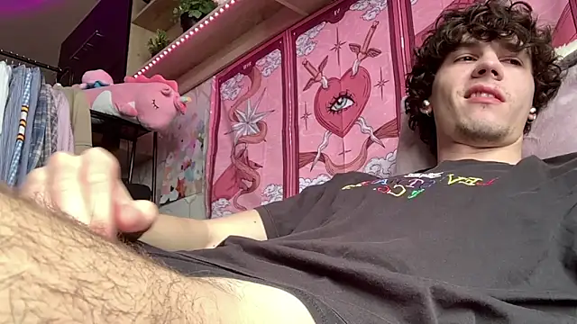 Jeremy1Scott online show from 30, 4, 2026