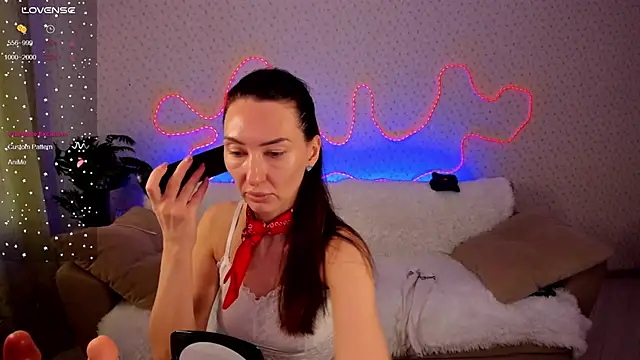 Lilith Sora online show from 5, 3, 2026