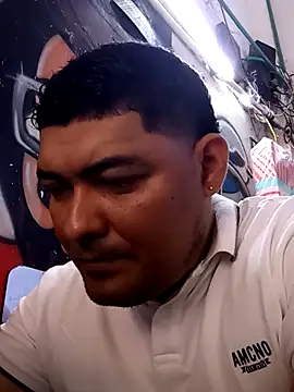 sexyandres 23 online show from 18, 3, 2026