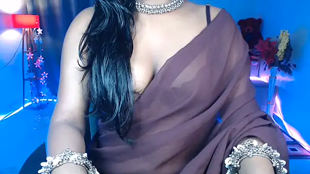 Rashiii  online show from 24, 7, 2026