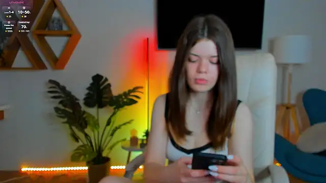 Snapshot of Hot__Tiny chatting on 4, 3, 2026 Hot Tiny online show from 4, 3, 2026