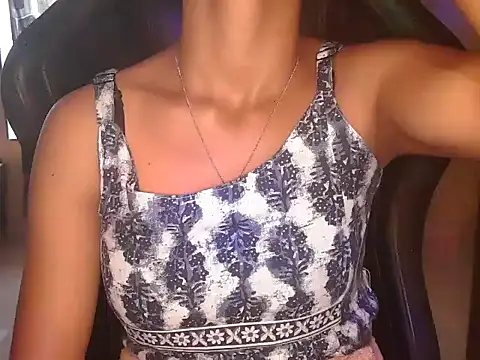 Surbhi Taneja online show from 4, 11, 2025