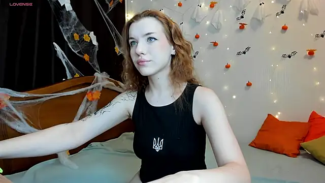 MeganNewCat online show from 8, 11, 2025