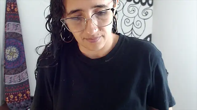 Lucyy Naugthy online show from 1, 3, 2026