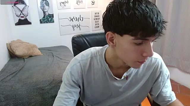 AmethystShadow17 online show from 25, 10, 2025