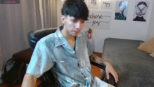 AmethystShadow17 online show from 6, 11, 2025