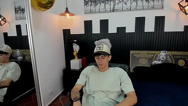 AmethystShadow17 online show from 18, 6, 2026