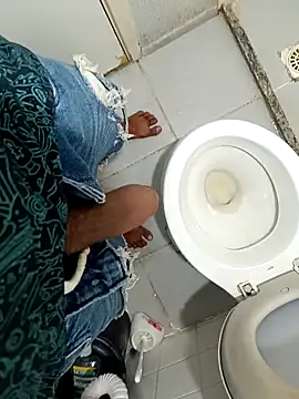 Snapshot of dogstanx chatting on 17, 10, 2025 dogstanx online show from 17, 10, 2025