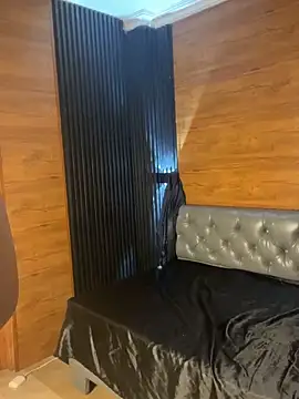 Yvonny27 online show from 17, 2, 2026