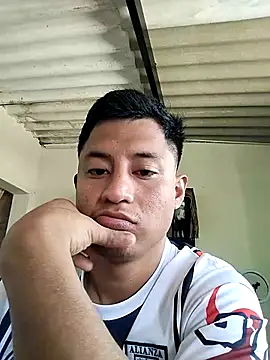 Snapshot of RennySem chatting on 14, 11, 2025 RennySem online show from 14, 11, 2025