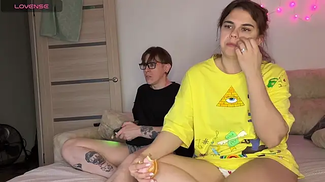 live sexy online show from 30, 4, 2026