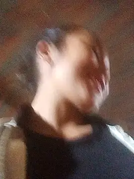 Snapshot of alalama chatting on 5, 11, 2025 alalama online show from 5, 11, 2025