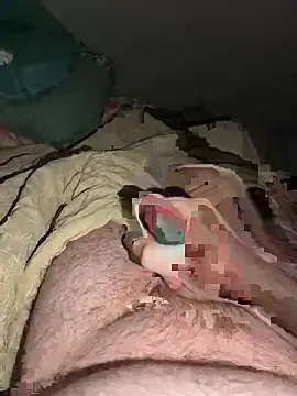 Snapshot of creamydeluxe chatting on 30, 10, 2025 creamydeluxe online show from 30, 10, 2025