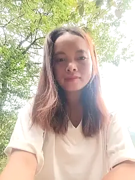 Nguyet2k4 online show from 3, 5, 2026