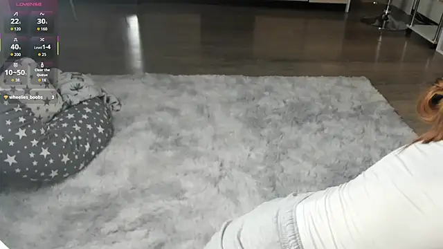 HeatherNextDoor online show from 18, 10, 2025