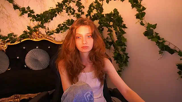 CuteeFoxy online show from 13, 11, 2025