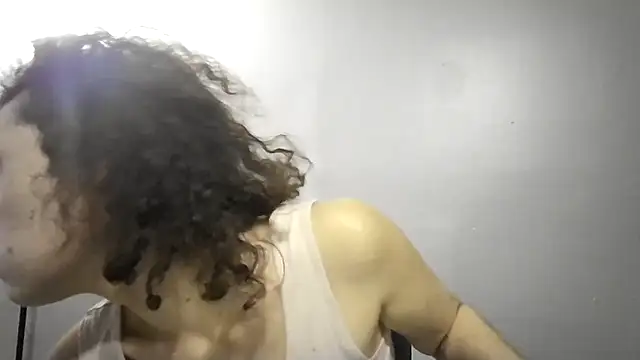 ali18of1 online show from 26, 4, 2026