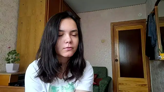 AudieMleczynski online show from 31, 10, 2025