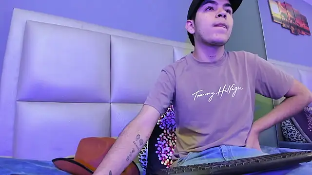 Jhonny saenz online show from 6, 11, 2025