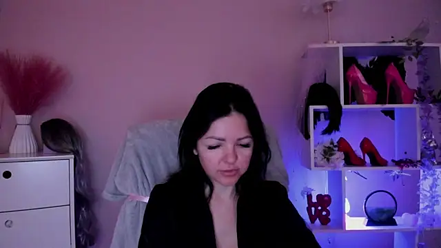 Mollybloom40 online show from 5, 5, 2026