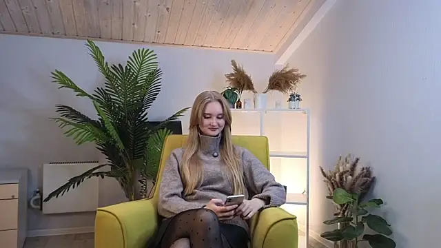 PennyManino online show from 15, 10, 2025