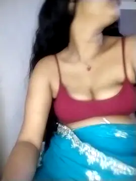 strip queennn online show from 3, 3, 2026