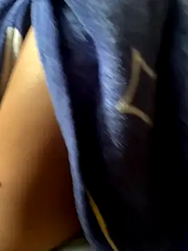 Snapshot of Techi0525 chatting on 29, 11, 2025 Techi0525 online show from 29, 11, 2025