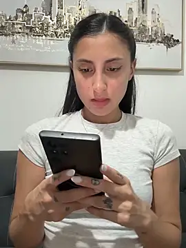 itsmiasofia online show from 14, 3, 2026