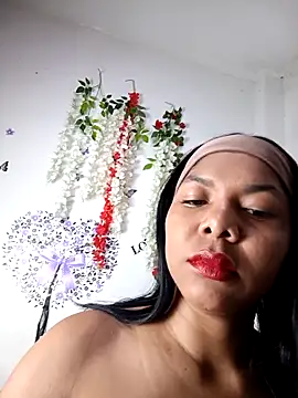 Selena Niceculo online show from 16, 10, 2025