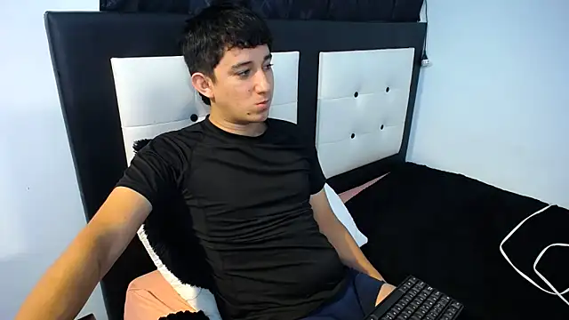 Dravith Valery online show from 10, 3, 2026