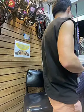 Leonardmoppet online show from 6, 2, 2026