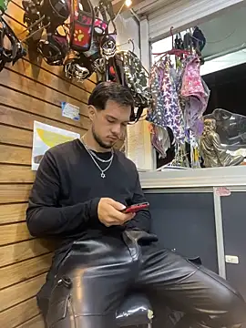 Leonardmoppet online show from 8, 2, 2026