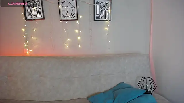Sweet Bella Valery online show from 29, 4, 2026