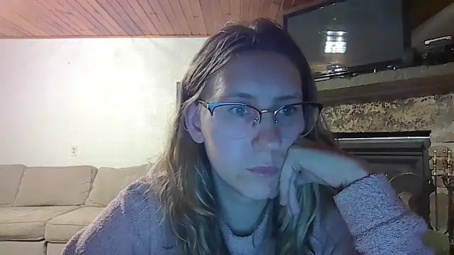 pleasureme24k online show from 5, 11, 2025