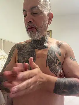 Snapshot of roygomez chatting on 30, 10, 2025 roygomez online show from 30, 10, 2025