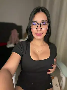 MiaSofia   online show from 4, 5, 2026