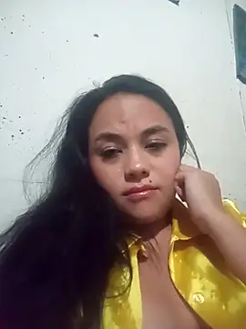 Syrinna94 online show from 22, 10, 2025