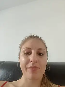 Snapshot of SandyCassie chatting on 24, 6, 2026 SandyCassie online show from 24, 6, 2026