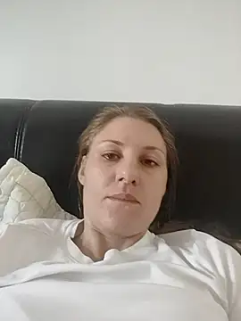 Snapshot of SandyCassie chatting on 5, 7, 2026 SandyCassie online show from 5, 7, 2026