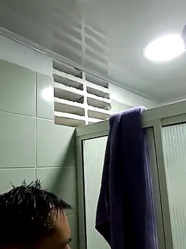 Snapshot of DariusNoir chatting on 18, 10, 2025 DariusNoir online show from 18, 10, 2025