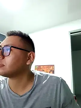 Snapshot of DariusNoir chatting on 23, 10, 2025 DariusNoir online show from 23, 10, 2025