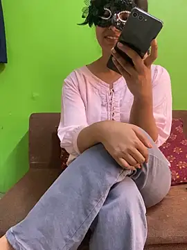 Snapshot of darkdoll007 chatting on 10, 3, 2026 darkdoll007 online show from 10, 3, 2026