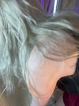 cold blondie online show from 26, 6, 2026