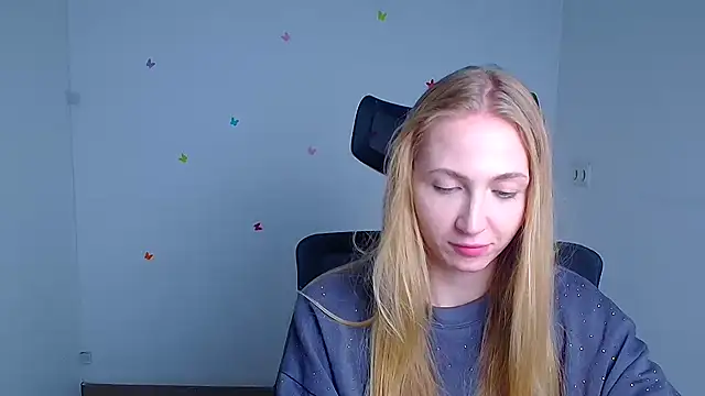 Emma Moonlightt online show from 25, 10, 2025