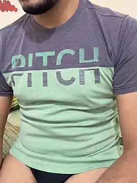 Handsome8677 online show from 16, 10, 2025