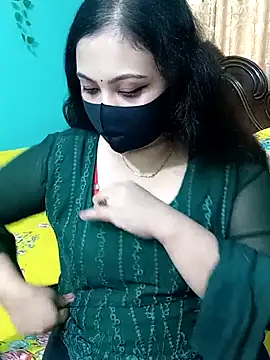Snapshot of Porimoni22 chatting on 21, 4, 2026 Porimoni22 online show from 21, 4, 2026