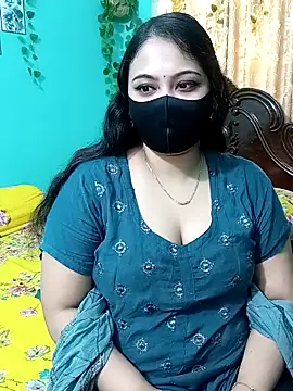 Snapshot of Porimoni22 chatting on 24, 4, 2026 Porimoni22 online show from 24, 4, 2026