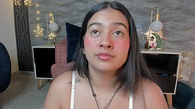 lilithst  online show from 17, 12, 2025